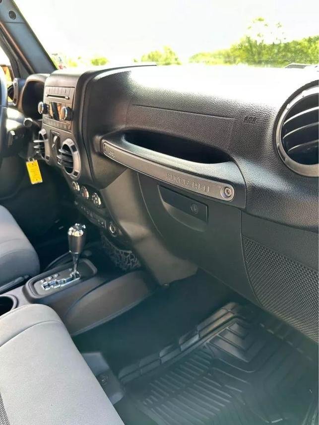 Suv in Osage Beach, MO, United States 4 - 14451131