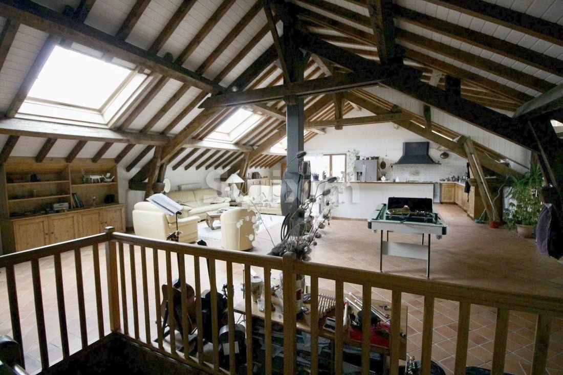 House in Saint-Germain-sur-Rhone, Auvergne-Rhône-Alpes, France 5 - 14453830