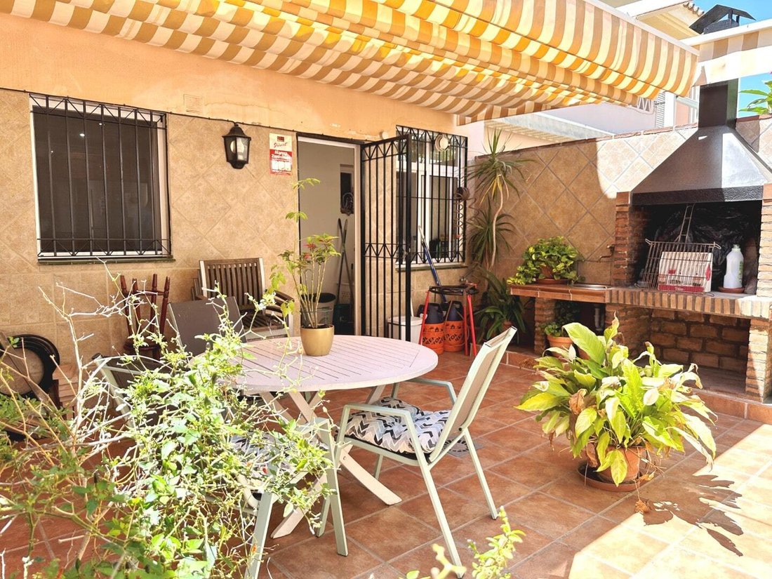 Chalet in Fuengirola, Andalusia, Spain 3 - 14454488