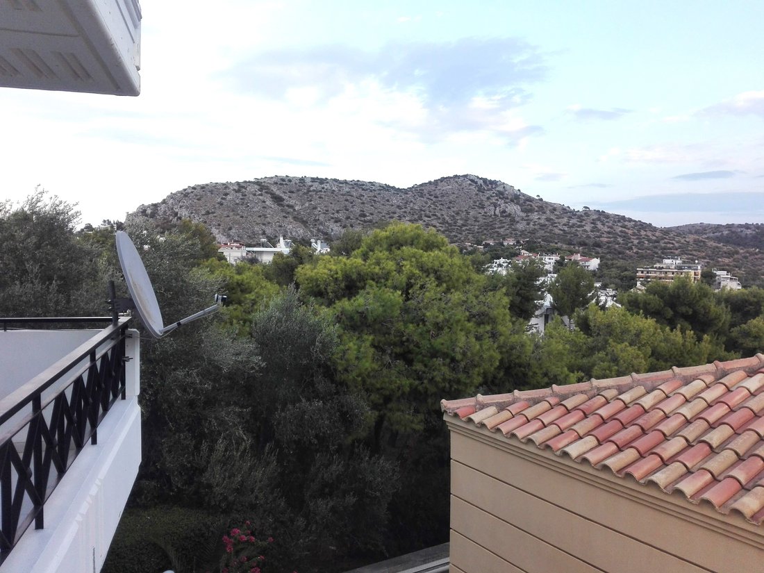 House in Vouliagmeni, Attica, Greece 3 - 14455002