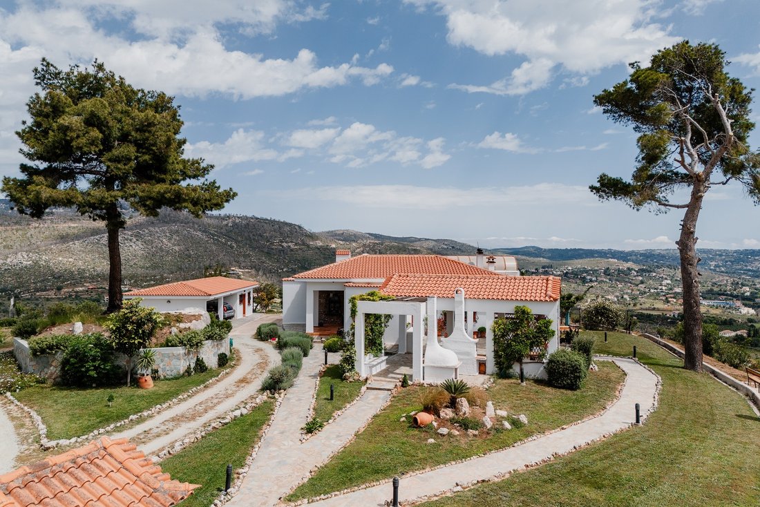 House in Oropos, Attica, Greece 1 - 14455144