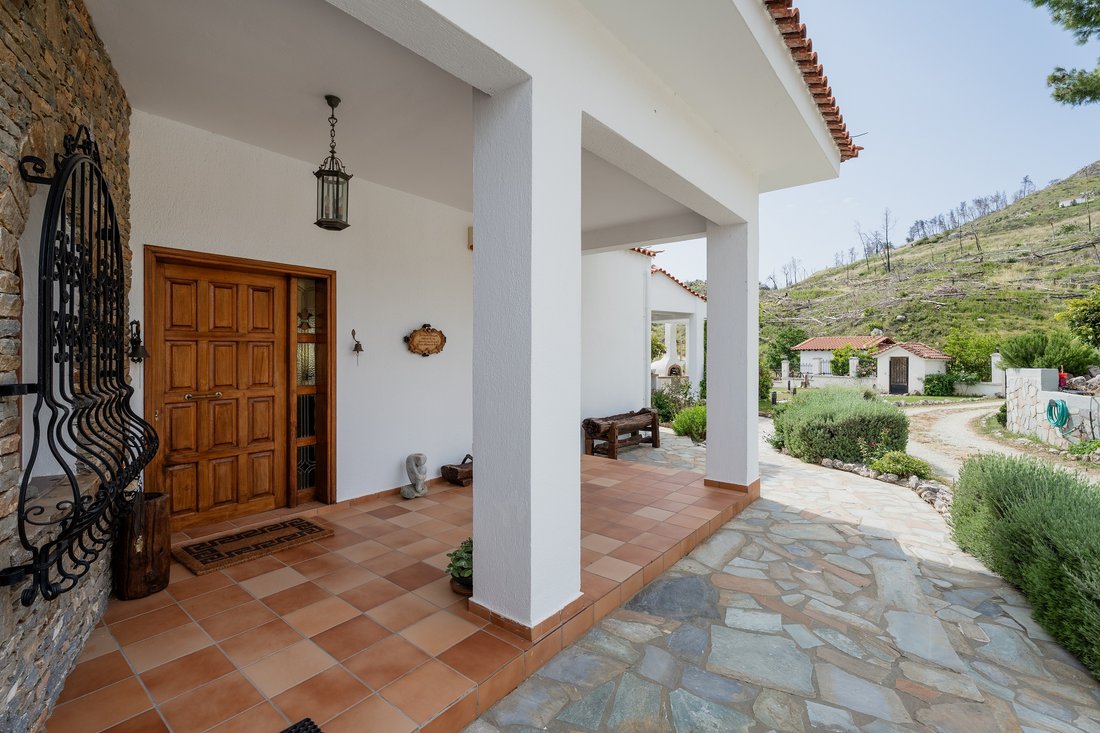 House in Oropos, Attica, Greece 2 - 14455144