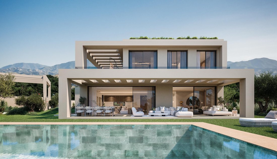 Villa in Benahavis, Andalusia, Spain 1 - 14460029