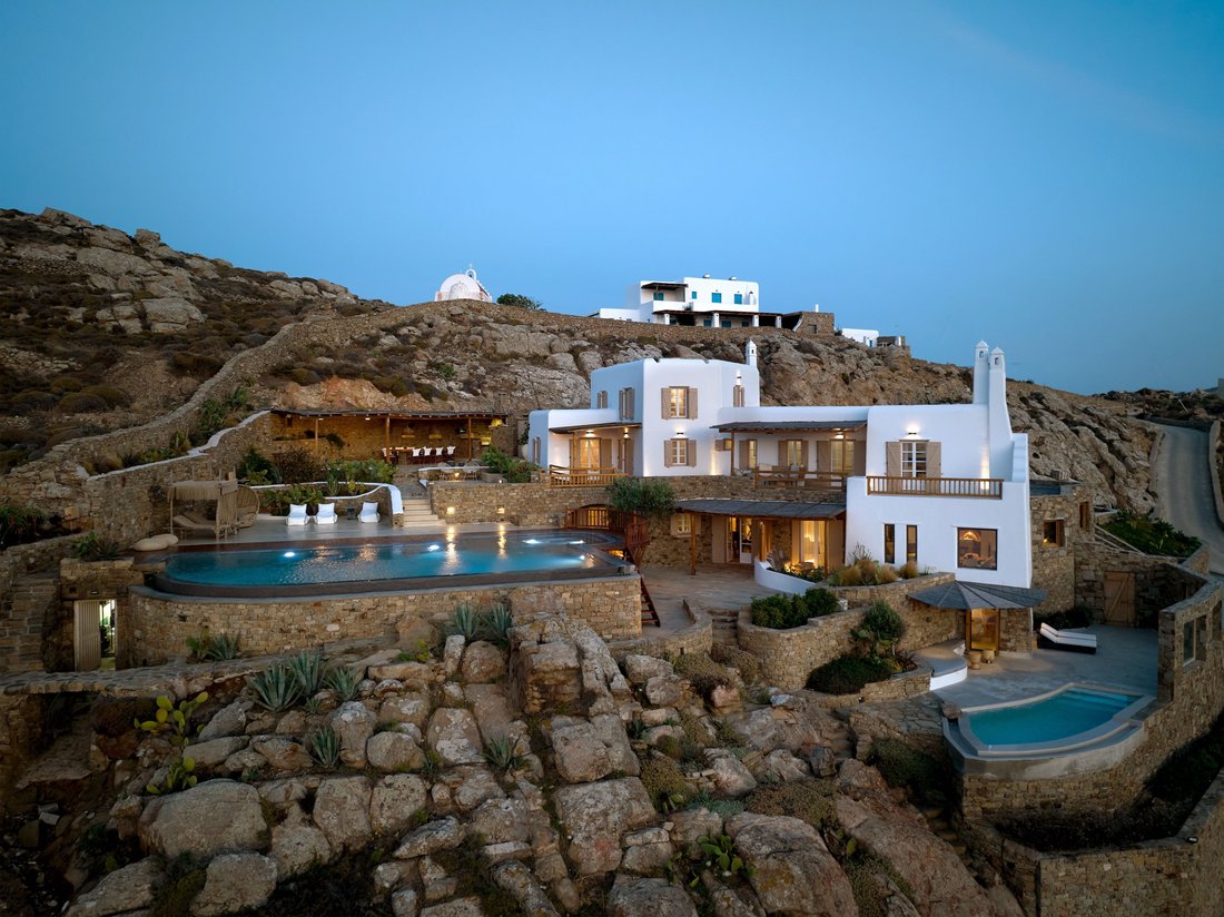 House in Ano Mera Community, Aegean, Greece 5 - 12626425