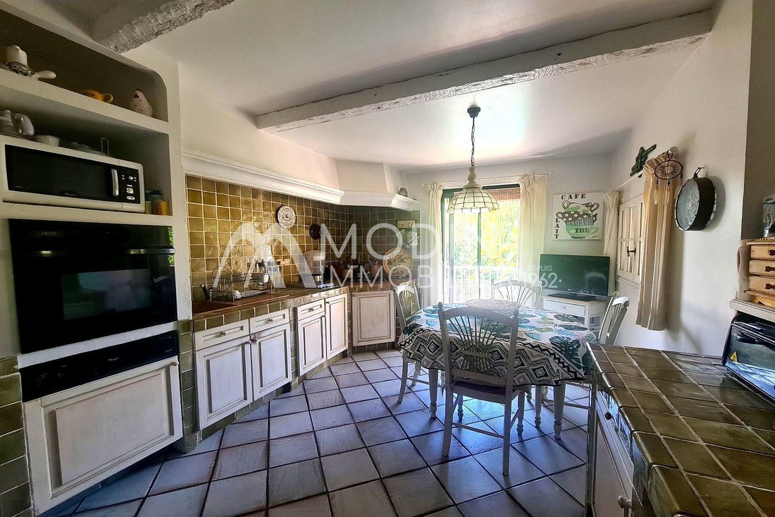 Villa in Ville-Les Saquedes-Le Bouillonnet, Sainte-Maxime, France 4 - 14051027