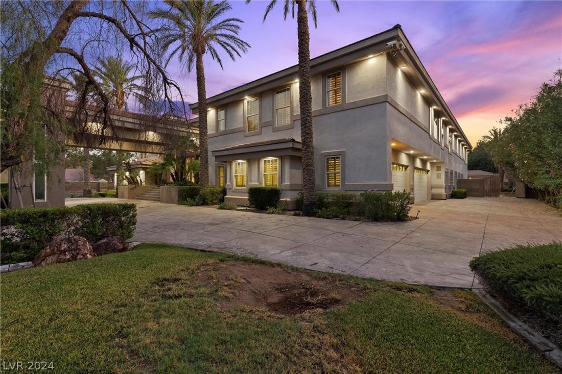 House in Las Vegas, Nevada, United States 3 - 14459104