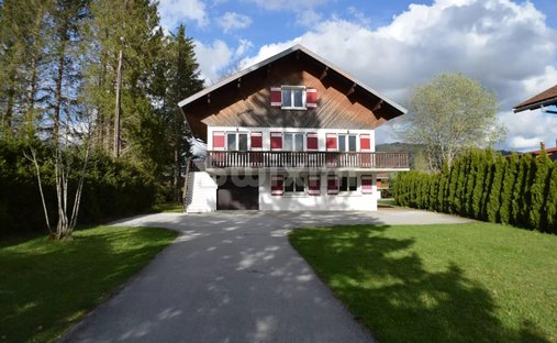 House in Les Rousses, Bourgogne – Franche-Comté, France 1