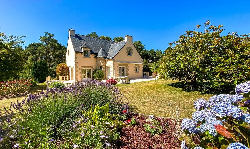 Magnificent House At A Stone Throw From A Beach With In Erquy, Brittany