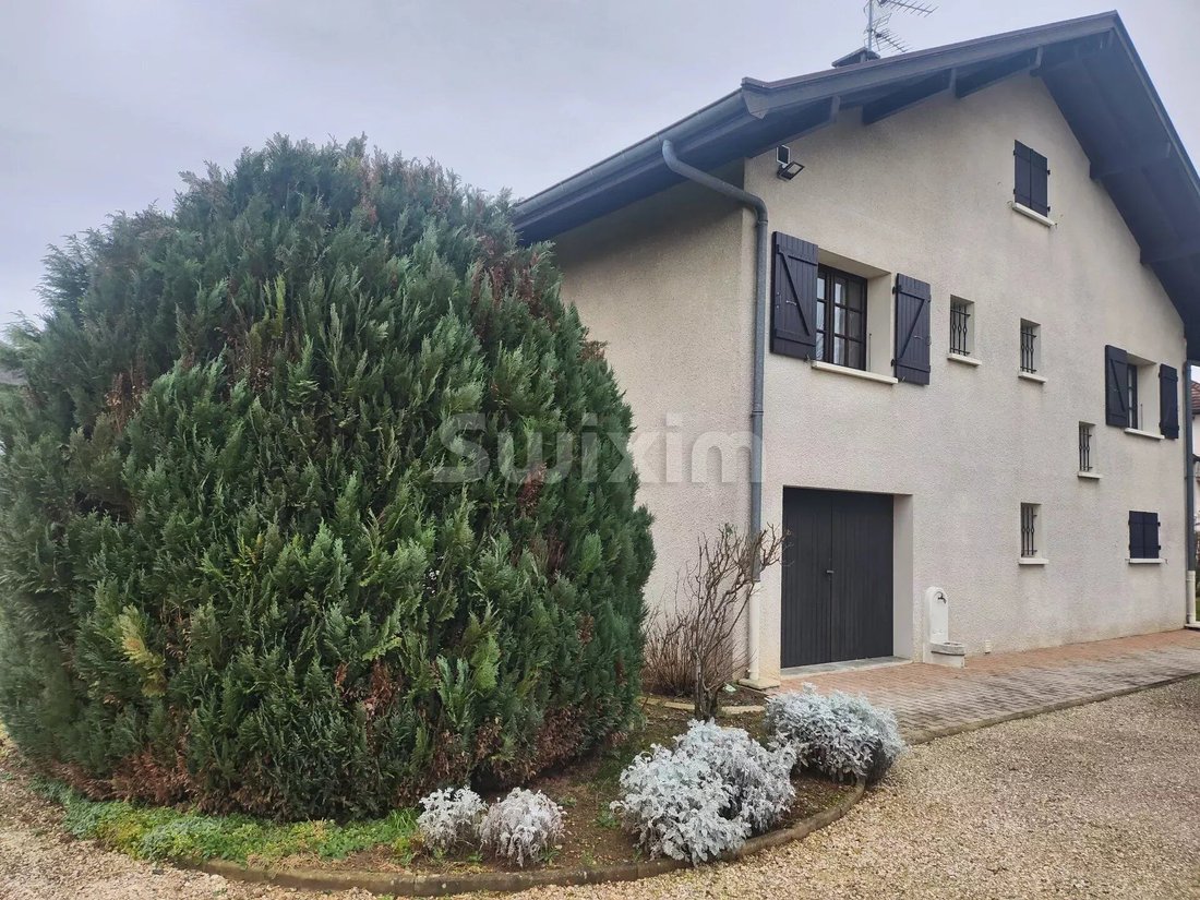 House in Vallieres, Vallieres-sur-Fier, France 1 - 14456680