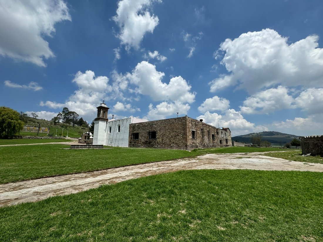 Farm Ranch in Santa Catarina Yecahuitzotl, Mexico City, Mexico 2 - 1348379