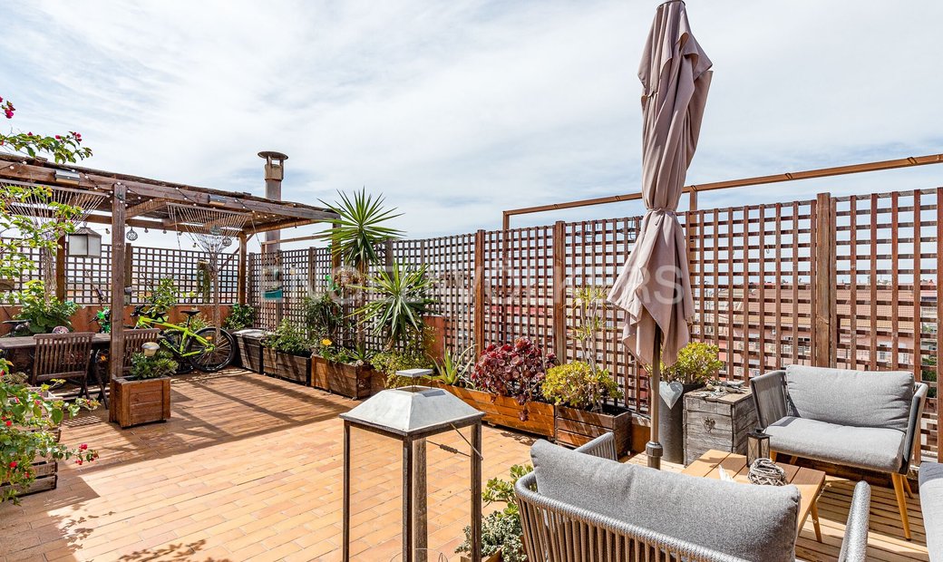 Fantastic Penthouse Duplex In Eixample Esquerra In Barcelona, Catalonia ...