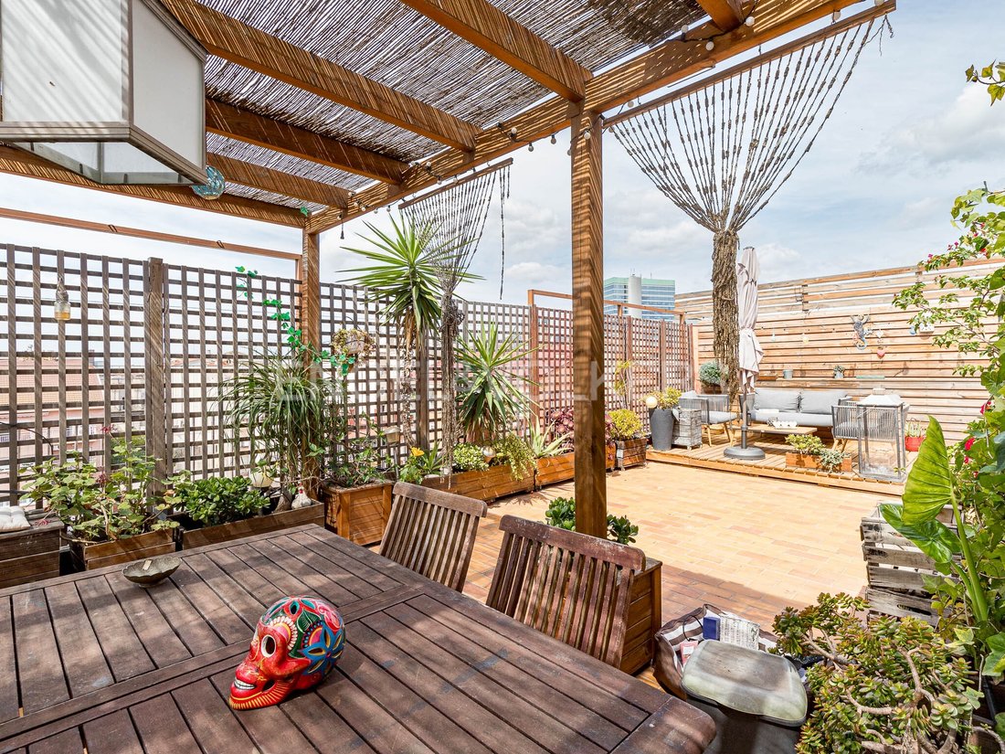 Image showcasing Tirupati lo monthly ₹40,000 income icche property dorikithe? This ...