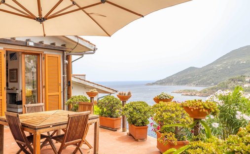 Apartment in Cala Spalmatoio, Tuscany, Italy 1