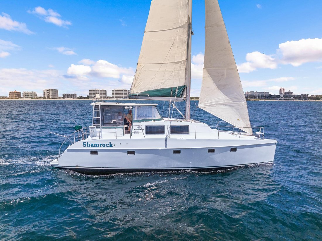 Catamaran in United States 3 - 14455673