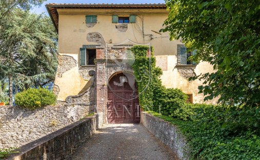 Castle in Radda in Chianti, Tuscany, Italy 1