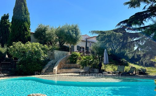 Villa in Grimaud, Provence-Alpes-Côte d'Azur, France 1