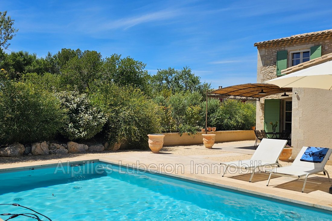 Villa in Eygalières, Provence-Alpes-Côte d'Azur, France 1 - 14455601