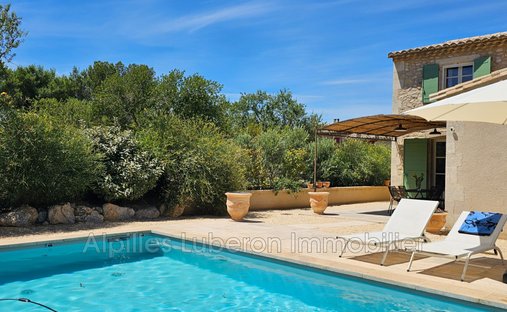Villa in Eygalières, Provence-Alpes-Côte d'Azur, France 1