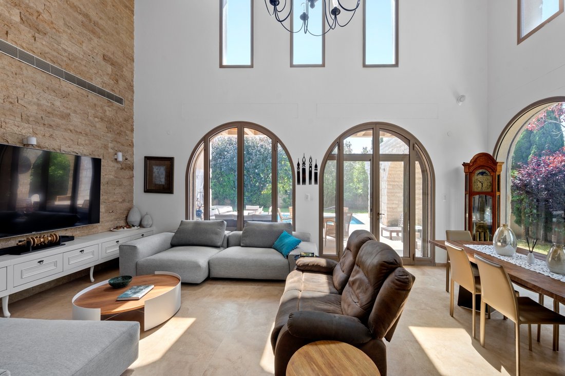 House in Or Akiva, Haifa District, Israel 3 - 14461210