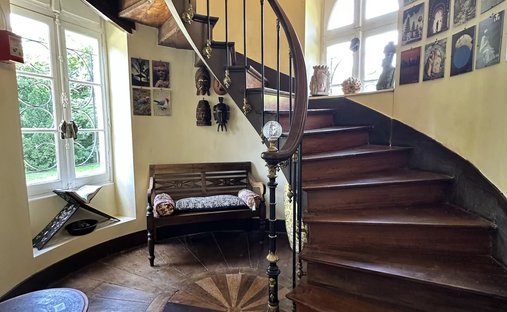 Tournon Saint Pierre Castle