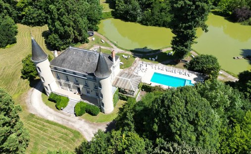 Tournon Saint Pierre Castle