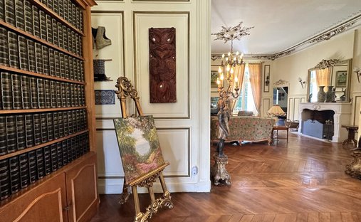 Tournon Saint Pierre Castle