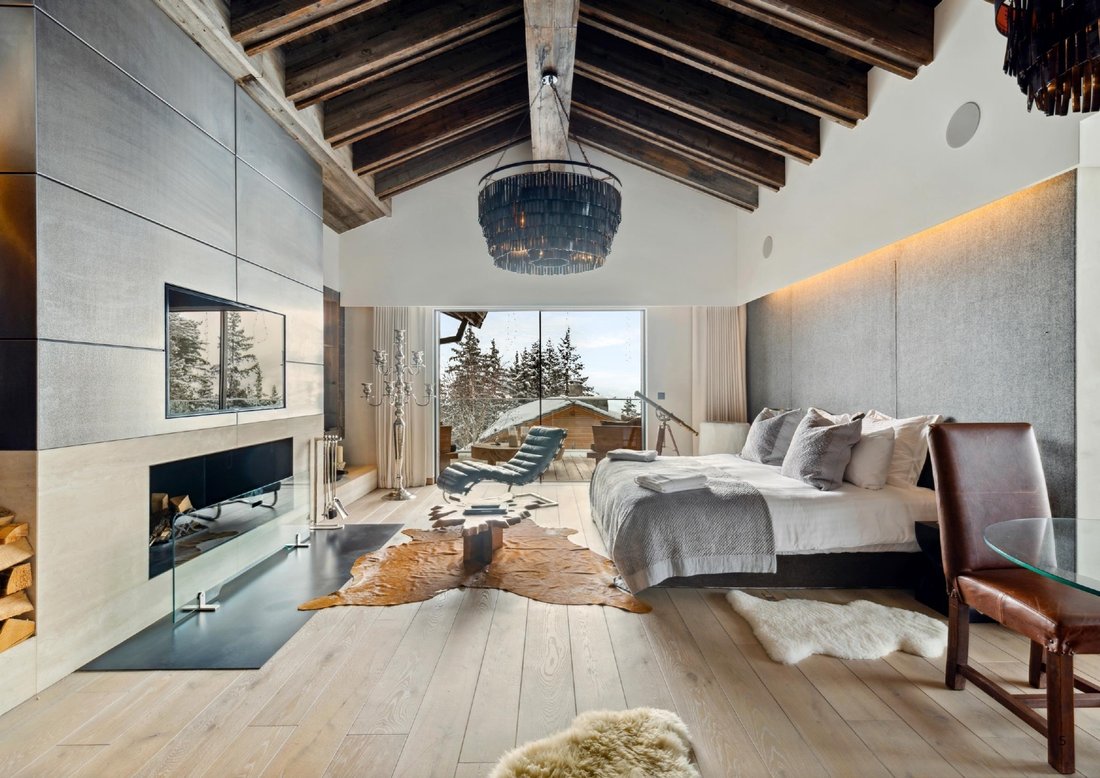 Chalet in Crans-Montana, Valais, Switzerland 4 - 14463312