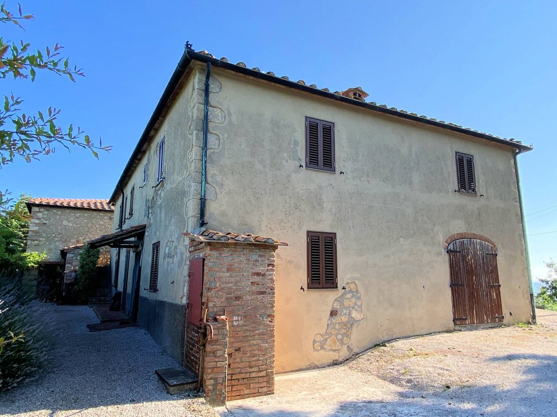 Casa di campagna a Castelnuovo di Val di Cecina, Toscana, Italia 4 - 14462971