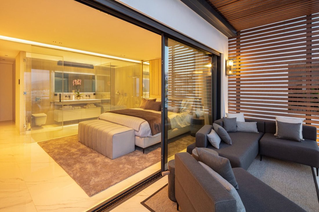 Apartment in Puerto Banus, Marbella, Spain 2 - 14462400