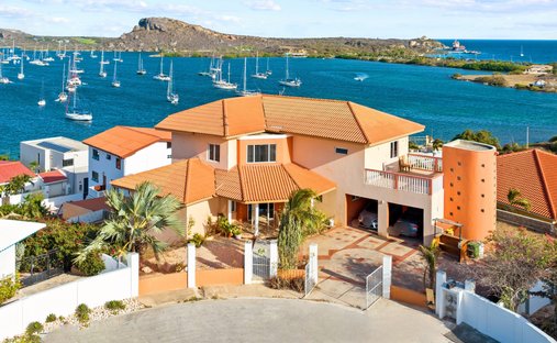 House in Willemstad, Curaçao, Curaçao 1