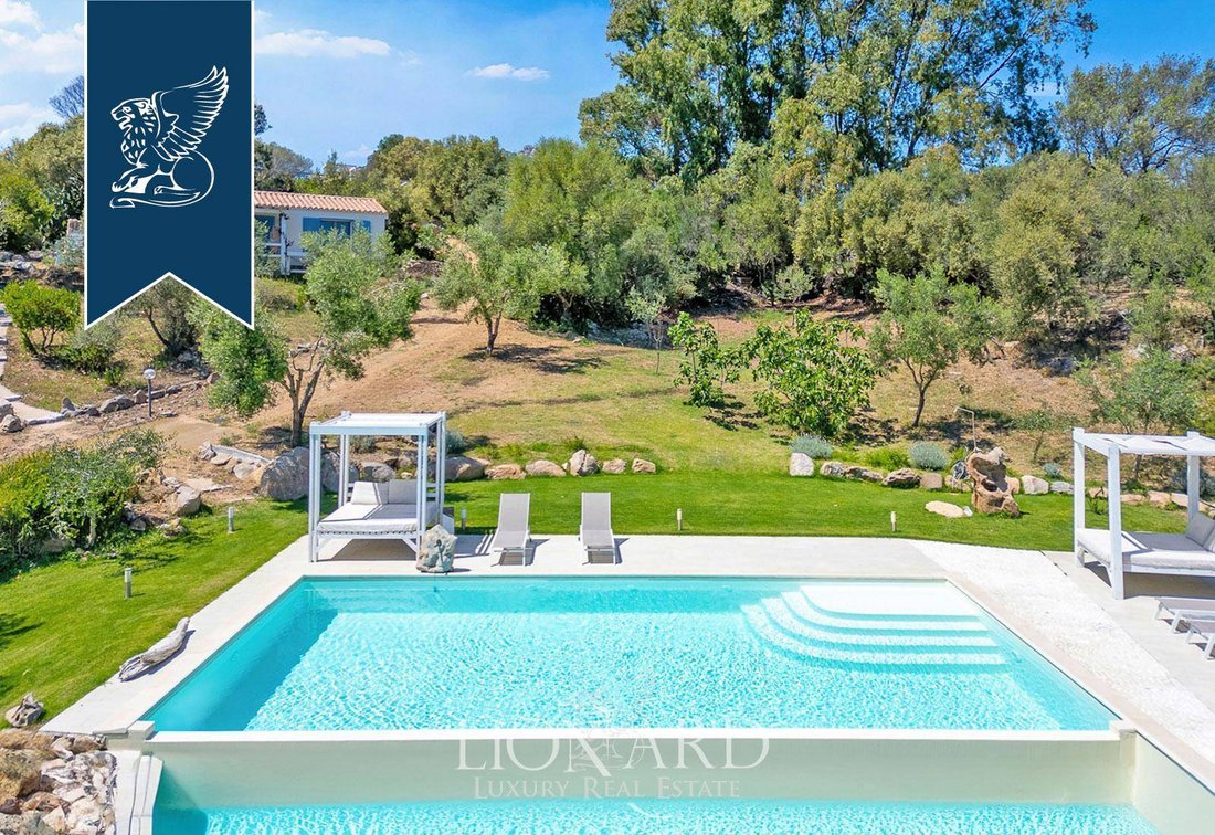 Villa in Porto Rotondo, Olbia, Sardinia 3 - 14463069