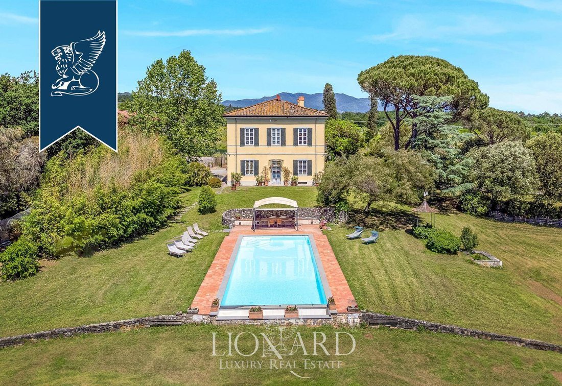 Villa in Area Monte San Quirico - Sant'Alessio, Lucca, Tuscany 2 - 14463061