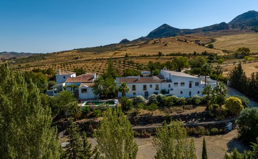 Finca in El Burgo, Andalusia, Spain 1