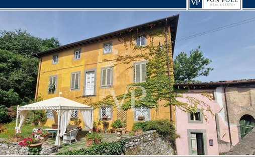 Townhouse in Coreglia Antelminelli, Tuscany, Italy 1