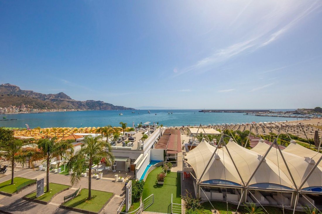 Penthouse in Naxos, Sicily, Italy 4 - 14462495