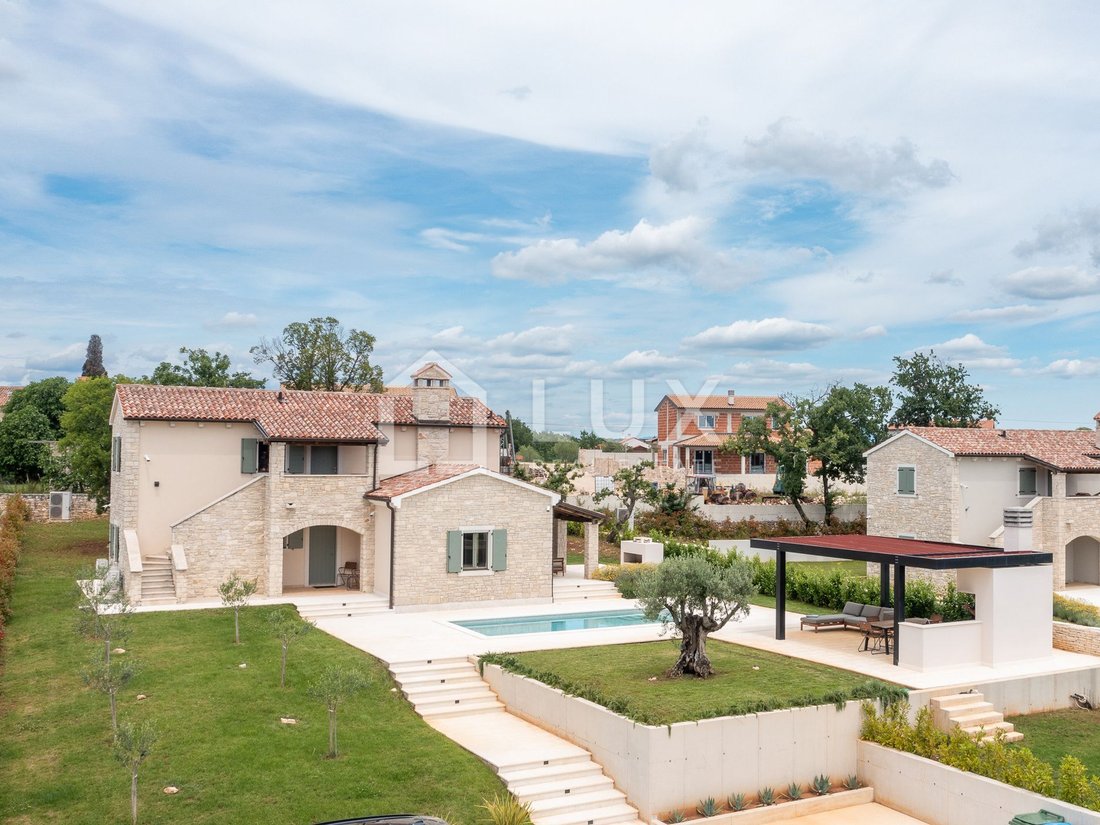 House in Butkovici, Svetvincenat, Istria County, Croatia 2 - 14462188