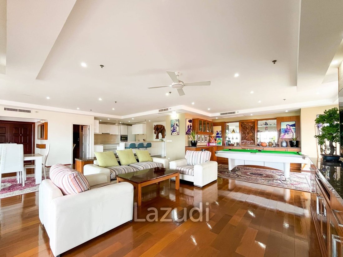 Apartment in Pattaya City, Chon Buri, Thailand 1 - 14463286