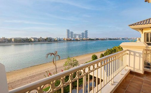 Villa in Palm Jumeirah, Dubai, United Arab Emirates 1