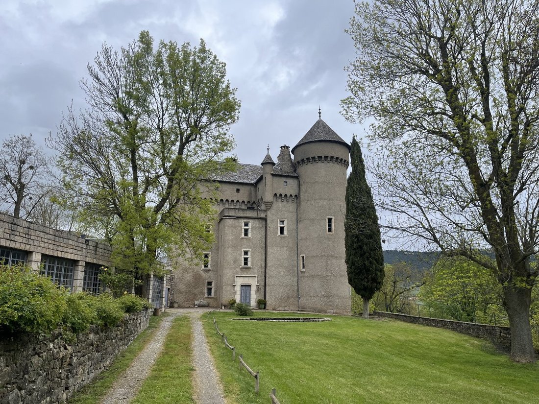 Château des Rêves: A 14th-Century Seigniorial Jewel by the Tarn’s Whispering Waters