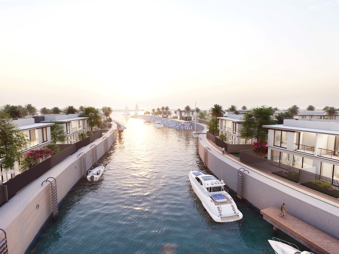 Villa in Al Hamra Village, Ras al-Khaimah Emirate, United Arab Emirates 1 - 14462390