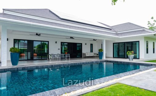 Villa in Cha-am, Phetchaburi, Thailand 1