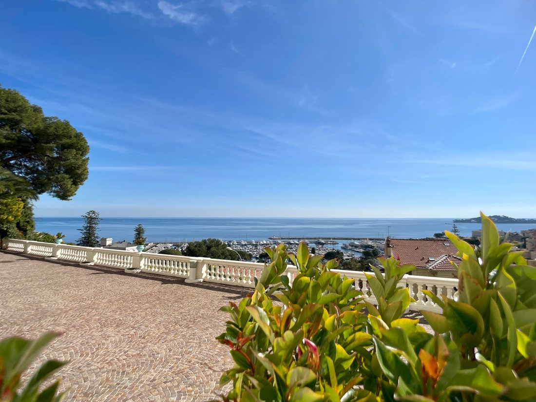 Apartment in Beaulieu-sur-Mer, Provence-Alpes-Côte d'Azur, France 4 - 14463776