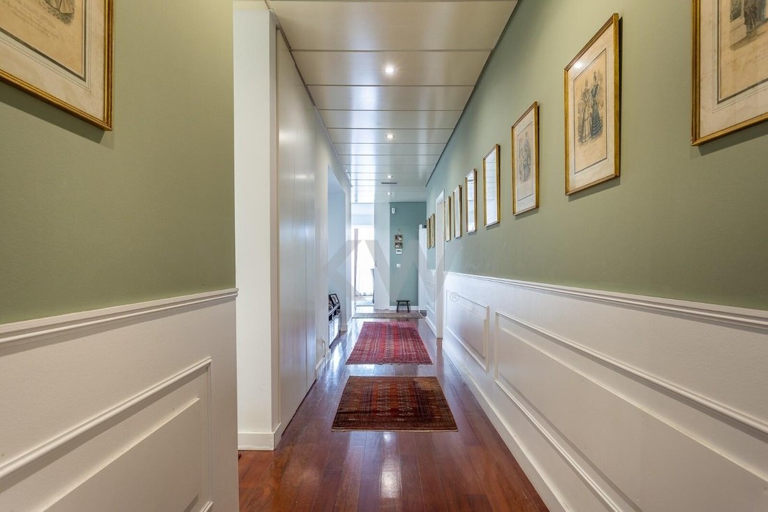 Apartment in Avenidas Novas, Lisbon, Portugal 3 - 14463889