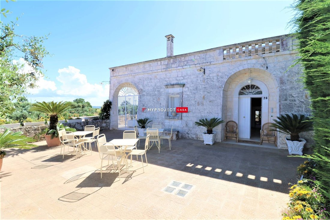 Villa in Cisternino, Apulia, Italy 3 - 14464587