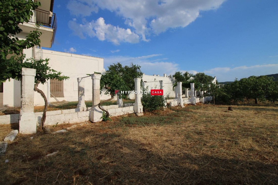 Country House in Selva di Fasano, Apulia, Italy 4 - 14464621