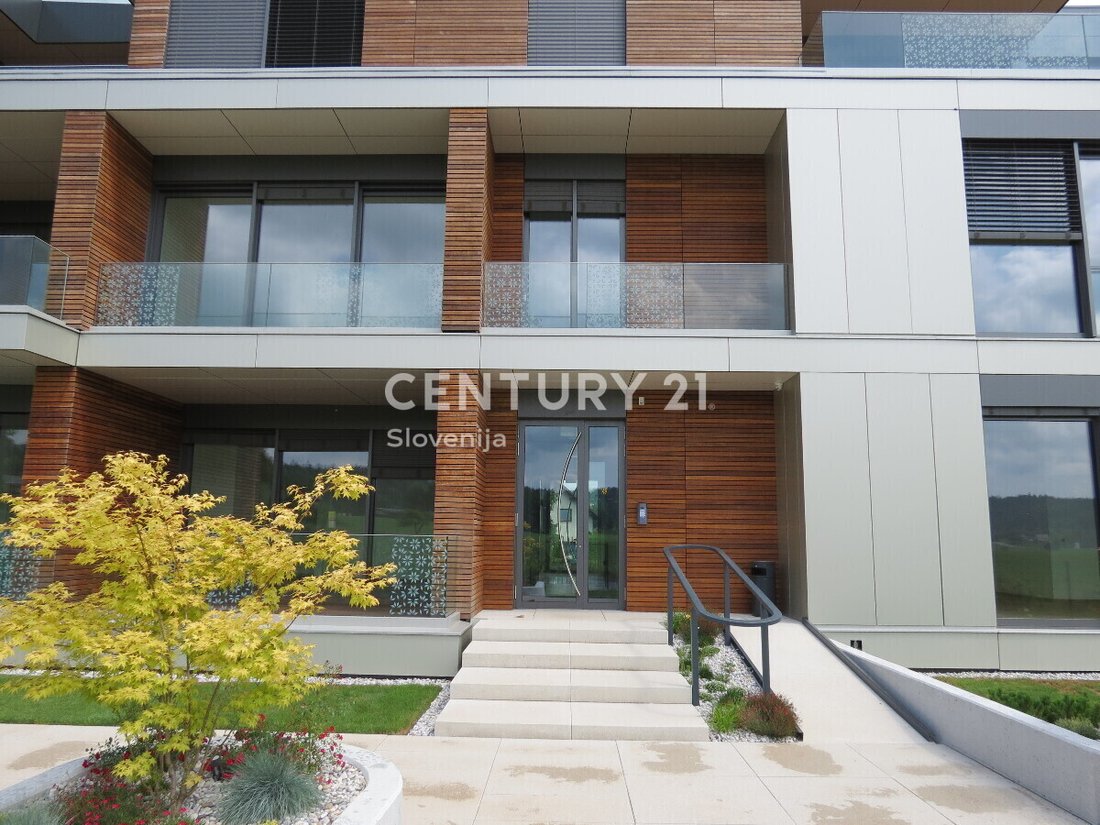 View of 24 Penthouse Design Ideas for Modern Urban Luxe Vibes