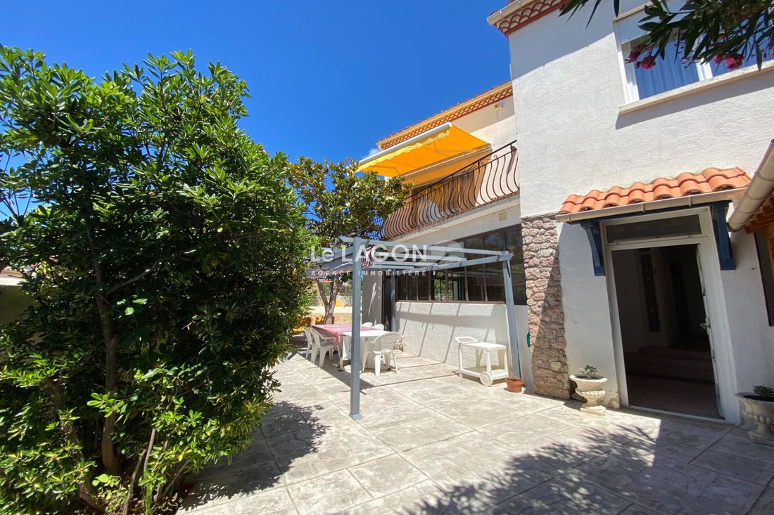Villa in Zone Plage, Saint-Cyprien, France 5 - 12627227