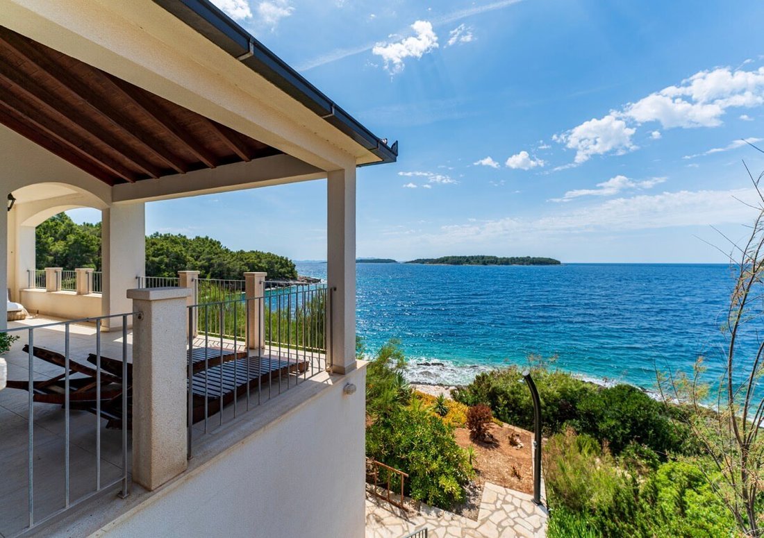 House in Gradski kotar Stari grad, Korcula, Dubrovnik-Neretva County 2 - 11735750