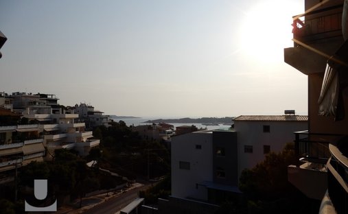 Apartment in Vouliagmeni, Attica, Greece 1