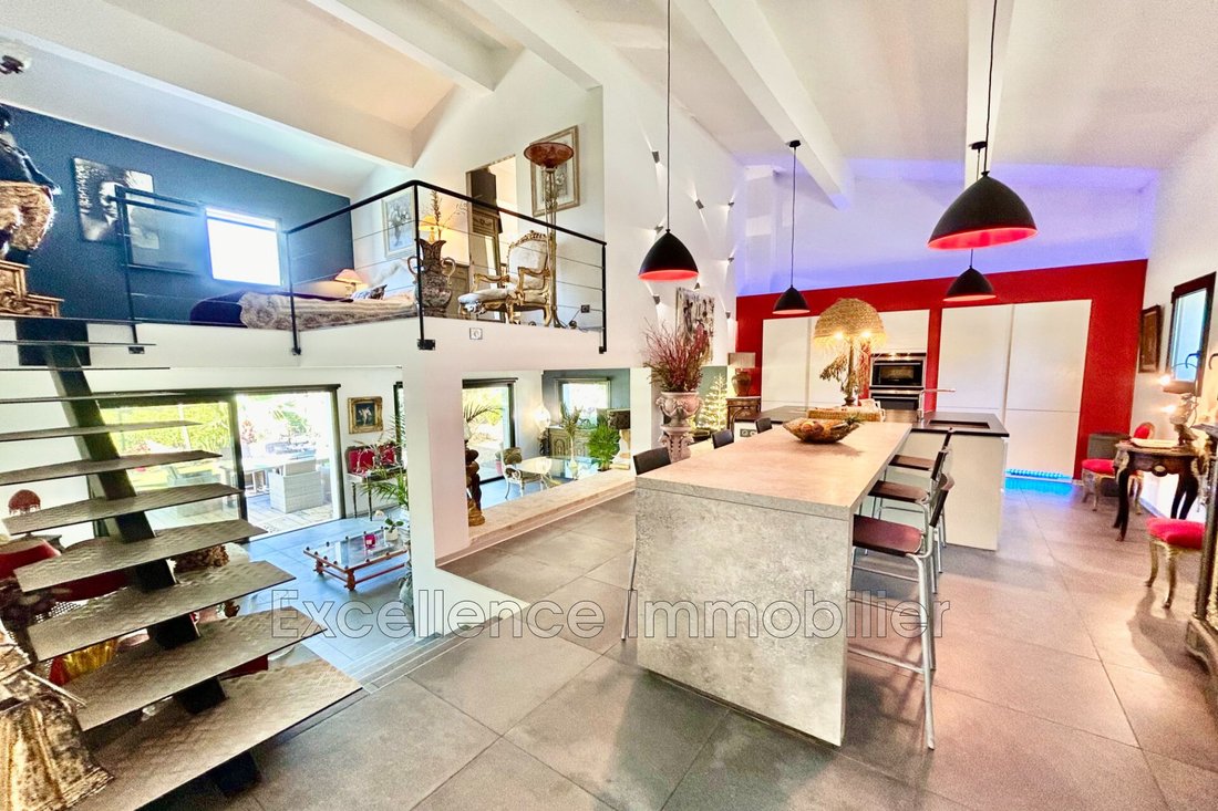 Villa in Le Plan-de-la-Tour, Provence-Alpes-Côte d'Azur, France 4 - 13983682